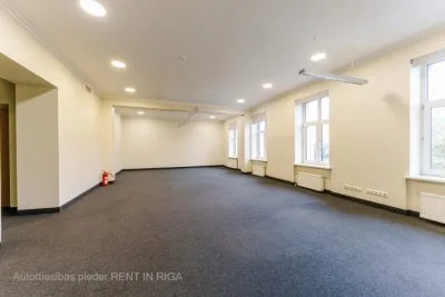 Izīrē biroju, Valdemāra iela 8, Rīga, Labais krasts, Centrs / 1 256 € 3