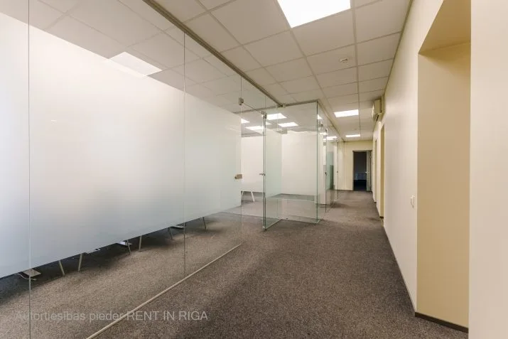 Izīrē biroju, Valdemāra iela 8, Rīga, Labais krasts, Centrs / 1 358 € 6