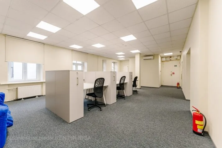 Izīrē biroju, Valdemāra iela 8, Rīga, Labais krasts, Centrs / 1 358 € 5