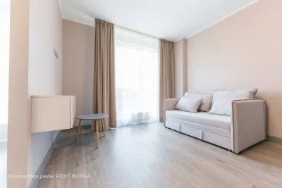 Izīrē dzīvokli, Ķengaraga iela 10, Rīga, Labais krasts, Ķengarags / 400 € 1