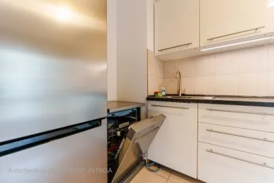 Izīrē dzīvokli, Vecā Biķernieku iela 33, Rīga, Labais krasts, Mežciems / 520 € 7