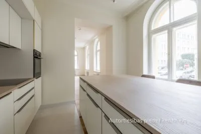 Izīrē dzīvokli, Vilandes iela 11, Rīga, Labais krasts, Centrs / 2 100 € 7