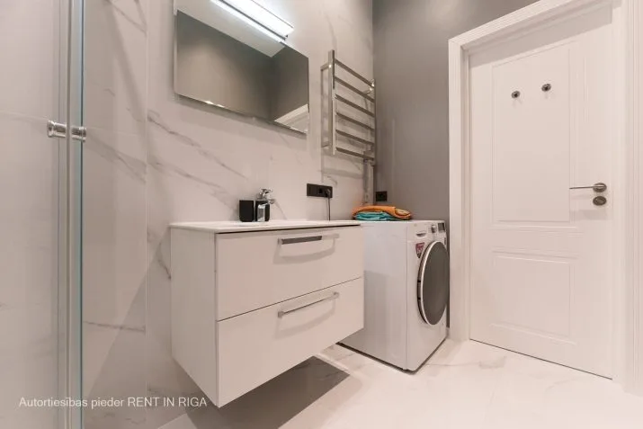 Izīrē dzīvokli, Avotu iela 5, Rīga, Labais krasts, Centrs / 750 € 14