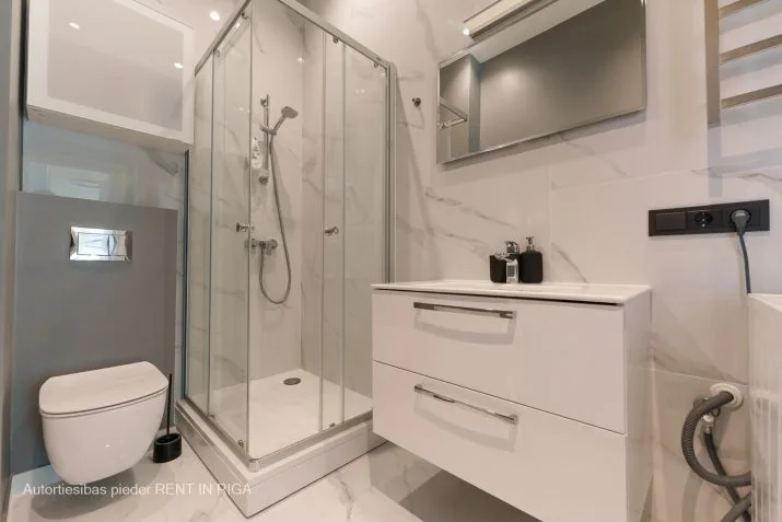 Izīrē dzīvokli, Avotu iela 5, Rīga, Labais krasts, Centrs / 750 € 15