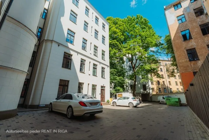 Izīrē dzīvokli, Avotu iela 5, Rīga, Labais krasts, Centrs / 750 € 21