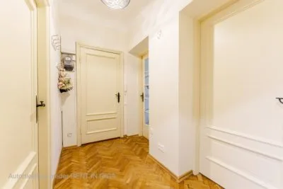 Izīrē dzīvokli, Hanzas iela 6, Rīga, Centrs / 700 € 3