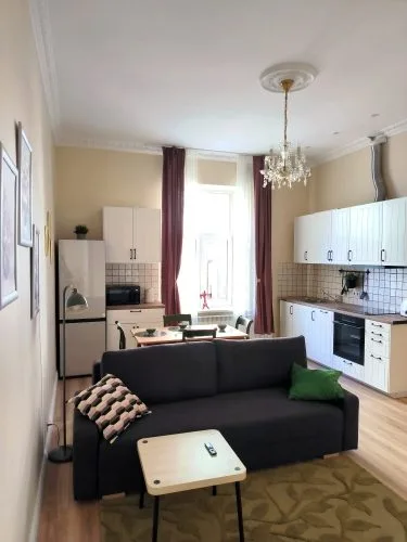 Izīrē dzīvokli, Čaka iela 31, Rīga, Labais krasts, Centrs / 950 € 6