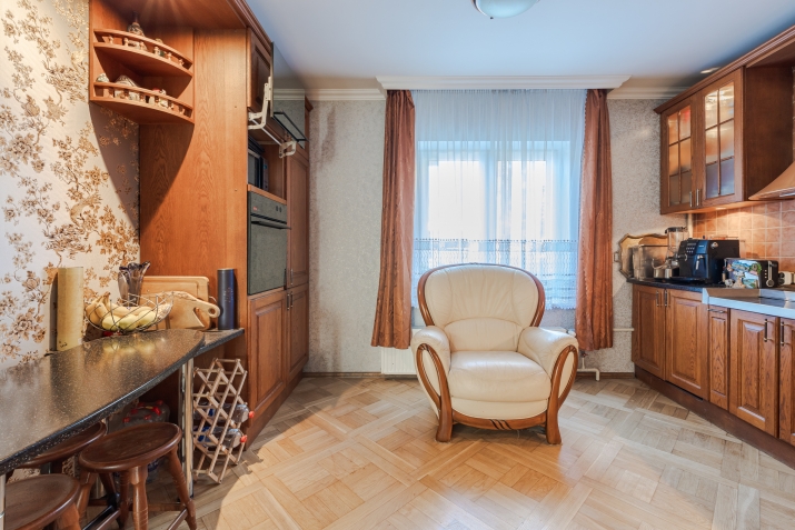 Pārdod māju, Ozolu iela 5, Garkalnes novads, Langstiņi / 440 000 € 15