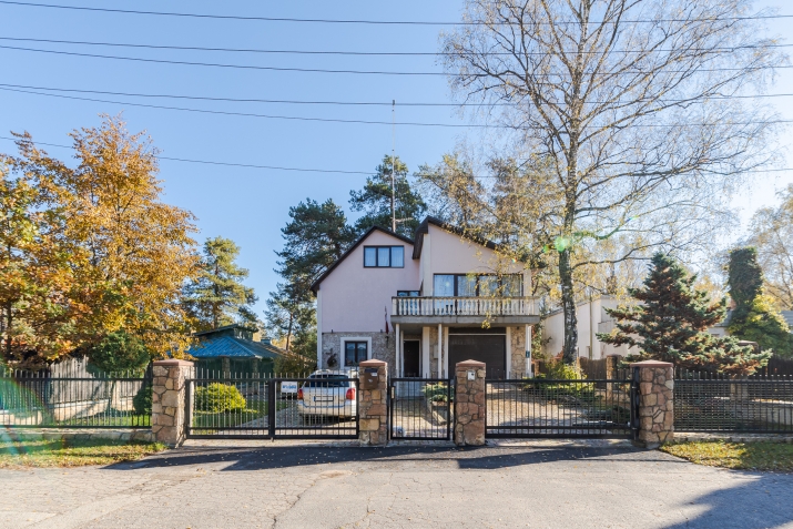 Pārdod māju, Ozolu iela 5, Garkalnes novads, Langstiņi / 440 000 € 59
