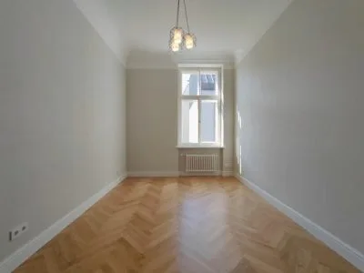 Izīrē dzīvokli, Kr.Valdemāra iela 27/29, Rīga, Labais krasts, Centrs / 750 € 2