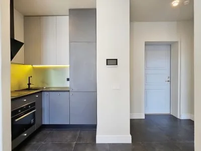 Izīrē dzīvokli, Kr.Valdemāra iela 27/29, Rīga, Labais krasts, Centrs / 750 € 4
