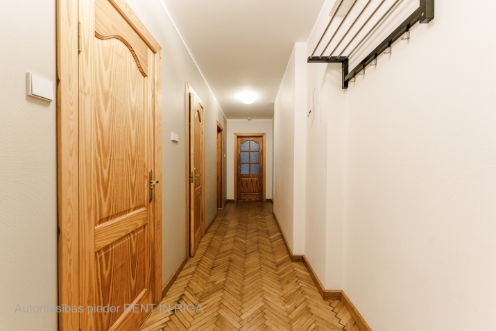 Izīrē dzīvokli, Skolas iela 30, Rīga, Labais krasts, Centrs / 650 € 9