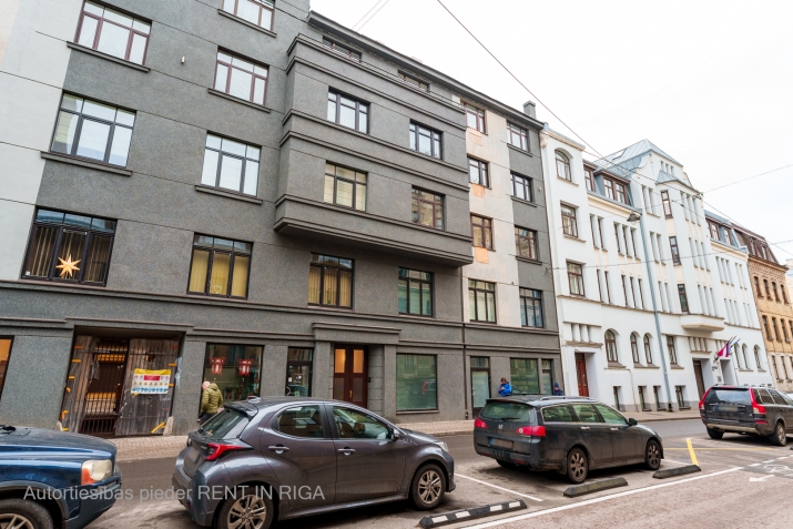Izīrē dzīvokli, Skolas iela 30, Rīga, Labais krasts, Centrs / 650 € 26