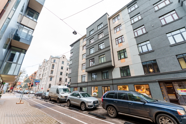 Izīrē dzīvokli, Skolas iela 30, Rīga, Labais krasts, Centrs / 650 € 27