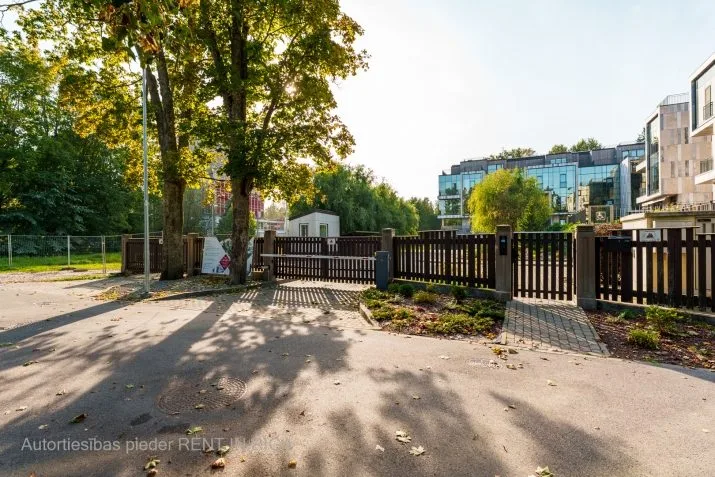 Izīrē dzīvokli, Gaujas iela 4, Jūrmala, Pumpuri / 2 000 € 17
