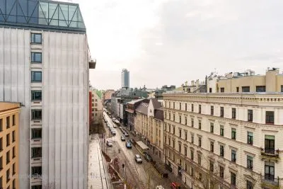 Izīrē dzīvokli, Dzirnavu iela 31, Rīga, Labais krasts, Centrs / 2 800 € 6