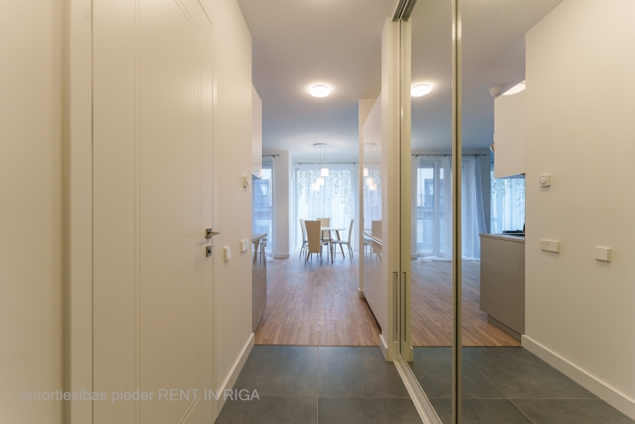 Izīrē dzīvokli, Rūpniecības iela 27, Rīga, Labais krasts, Centrs / 850 € 14
