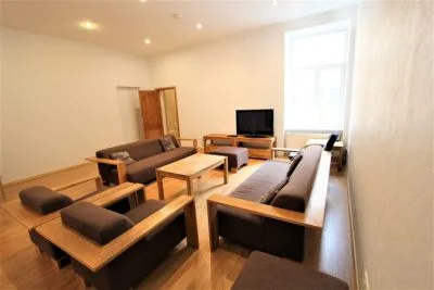 Pārdod dzīvokli, Vīlandes iela 7, Rīga, Centrs / 250000 € 2