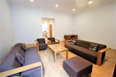 Pārdod dzīvokli, Vīlandes iela 7, Rīga, Centrs / 250000 € 3