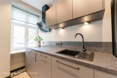 Pārdod dzīvokli, Avotu iela 46 a, Rīga, Labais krasts, Centrs / 106 907 € 4