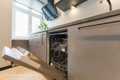 Pārdod dzīvokli, Avotu iela 46 a, Rīga, Labais krasts, Centrs / 106 907 € 5