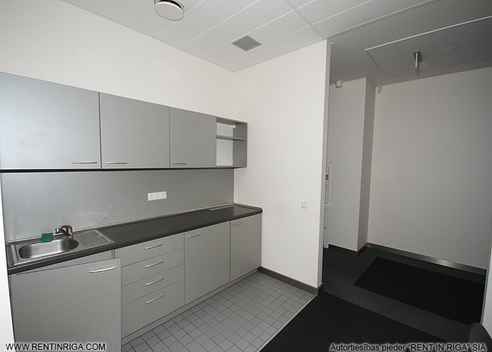 Skanstes iela 27 7