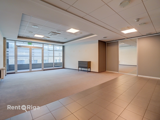 Izīrē biroju, Mūkusalas iela 41, Rīga, Kreisais krasts, Āgenskalns / 3 983 € 20