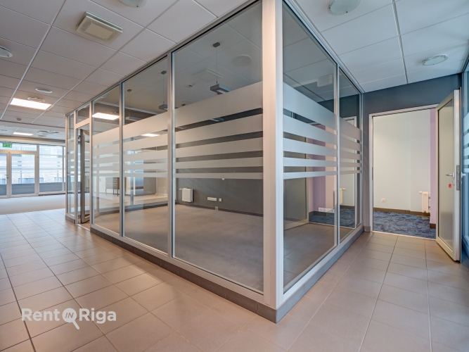 Izīrē biroju, Mūkusalas iela 41, Rīga, Kreisais krasts, Āgenskalns / 3 983 € 21