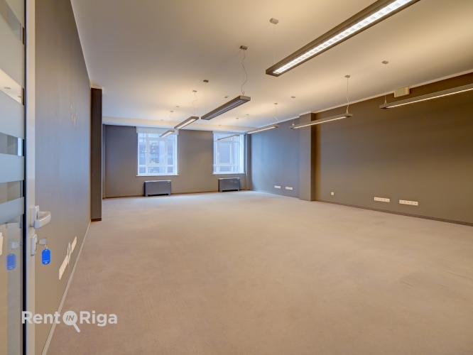 Izīrē biroju, Mūkusalas iela 41, Rīga, Kreisais krasts, Āgenskalns / 3 983 € 29