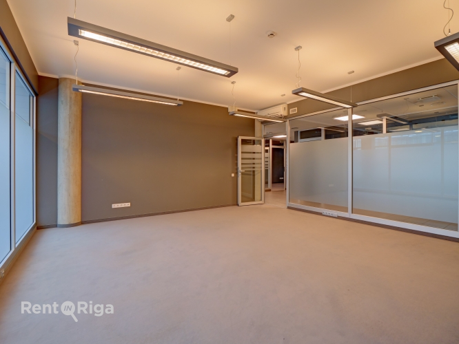 Izīrē biroju, Mūkusalas iela 41, Rīga, Kreisais krasts, Āgenskalns / 3 983 € 35