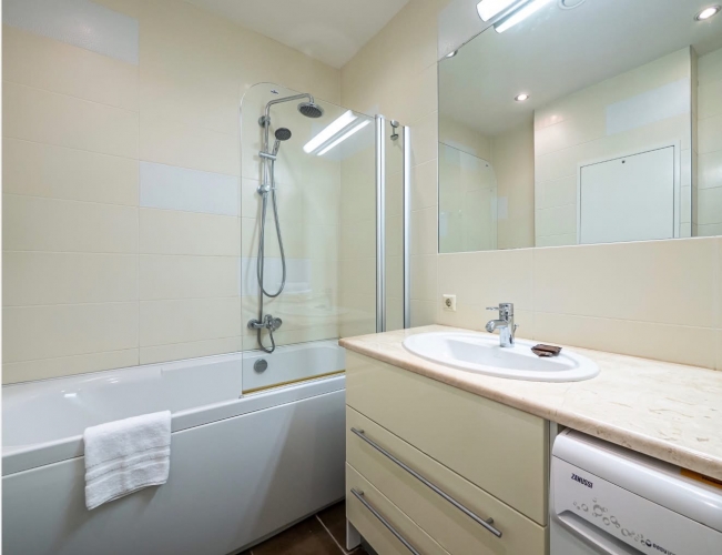 Izīrē dzīvokli, Raiņa bulvāris iela 2, Rīga, Labais krasts, Centrs / 750 € 14