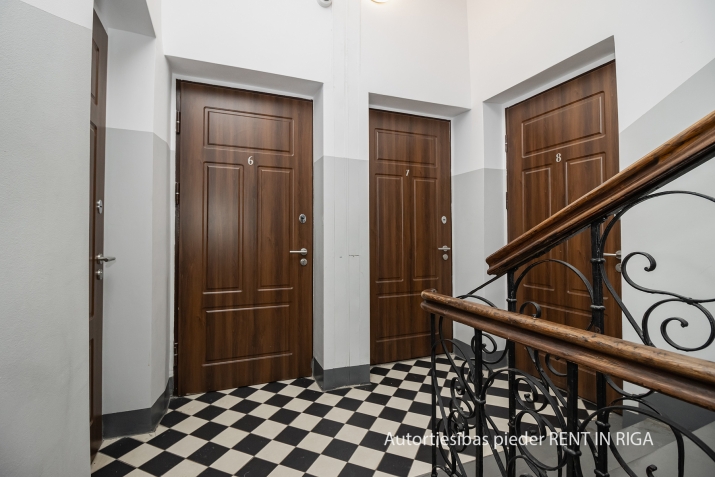 Izīrē dzīvokli, Avotu iela 23, Rīga, Labais krasts, Centrs / 400 € 11