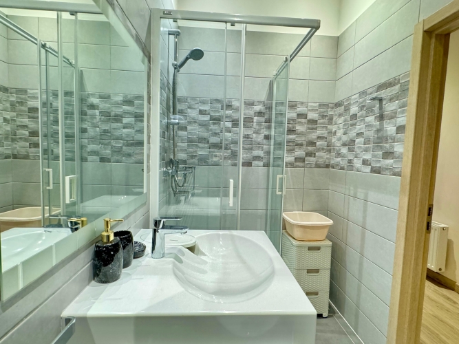 Izīrē dzīvokli, Avotu iela 23, Rīga, Labais krasts, Centrs / 400 € 9