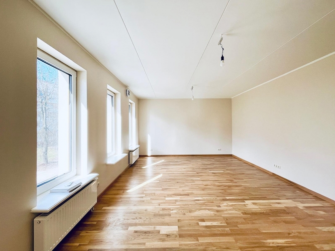 Pārdod dzīvokli, Vēja iela 33, Rīga, Kreisais krasts, Torņkalns / 126 420 € 2