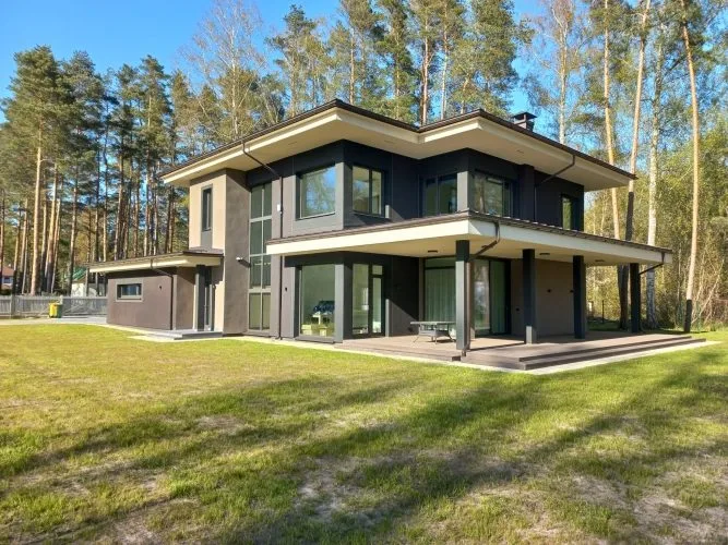 Baļķu iela 4 1
