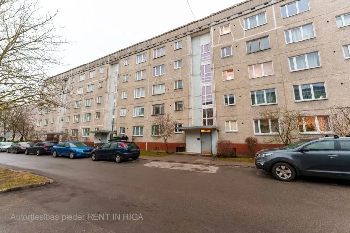 Pārdod dzīvokli, Zvaigznāja gatve iela 3, Rīga, Labais krasts, Purvciems / 48 880 € 25