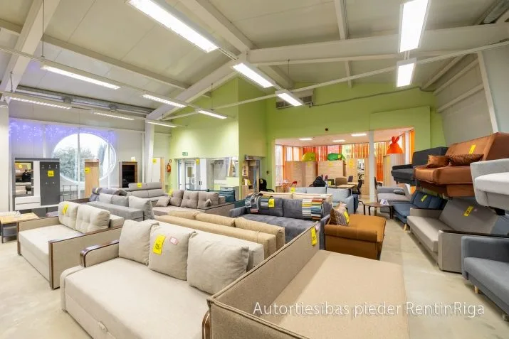 Pārdod tirdzniecības telpas, Cepļa iela 1, Valmiera / 470 000 € 8