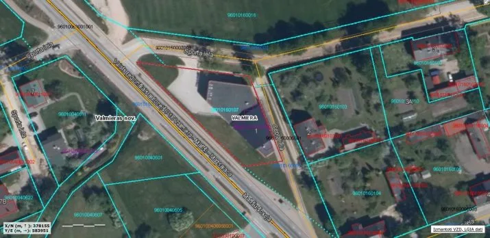 Pārdod tirdzniecības telpas, Cepļa iela 1, Valmiera / 470 000 € 19
