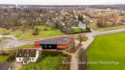 Pārdod tirdzniecības telpas, Cepļa iela 1, Valmiera / 470 000 € 1