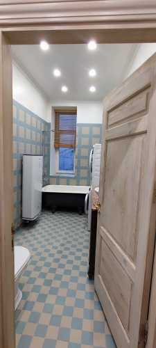 Izīrē dzīvokli, Strēlnieku iela 13, Rīga, Labais krasts, Centrs / 800 € 15
