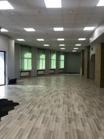 Izīrē tirdzniecības telpas, Brīvības iela 197, Rīga, Labais krasts, Centrs / 1 820 € 8
