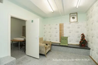 Izīrē noliktavu, Valērijas Seiles iela 12, Rīga, Labais krasts, Maskavas forštate / 450 € 5