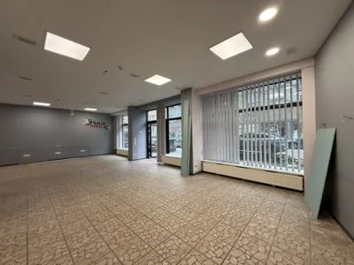 Izīrē tirdzniecības telpas, Avotu iela 10, Rīga, Labais krasts, Centrs / 800 € 2