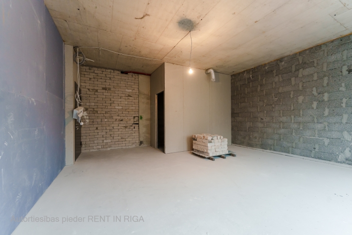Pārdod dzīvokli, Upīša iela 20a, Rīga, Labais krasts, Centrs / 84 000 € 2