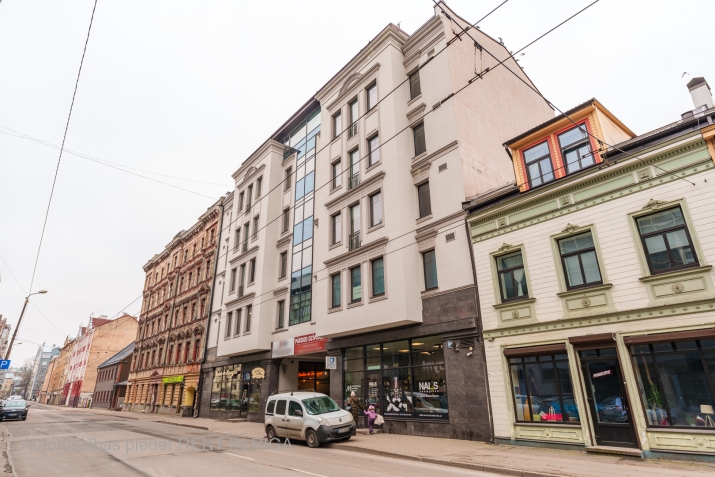 Pārdod dzīvokli, Upīša iela 20a, Rīga, Labais krasts, Centrs / 84 000 € 12