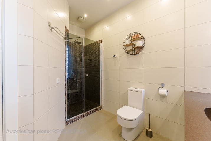 Izīrē dzīvokli, Lāčplēša iela 17, Rīga, Labais krasts, Centrs / 900 € 21