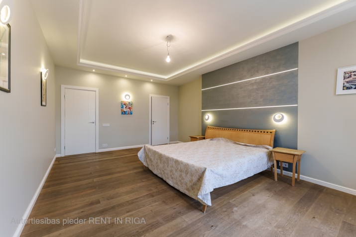 Izīrē dzīvokli, Lāčplēša iela 17, Rīga, Labais krasts, Centrs / 900 € 8