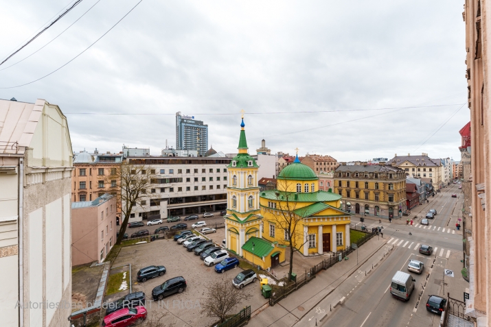 Izīrē dzīvokli, Lāčplēša iela 17, Rīga, Labais krasts, Centrs / 900 € 29