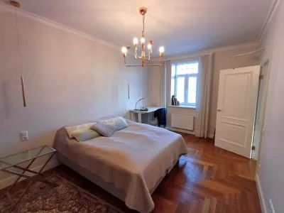 Pārdod dzīvokli, Tērbatas iela 33, Rīga, Centrs / 246000 € 8
