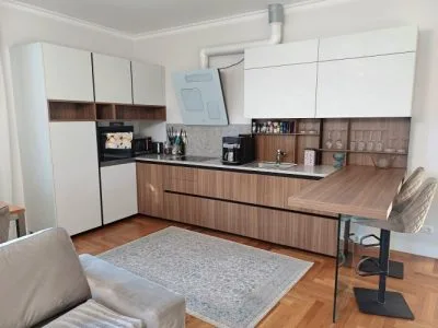 Pārdod dzīvokli, Tērbatas iela 33, Rīga, Centrs / 246000 € 5